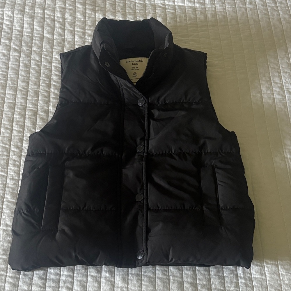 Abercrombie Kids Black Puffer Vest